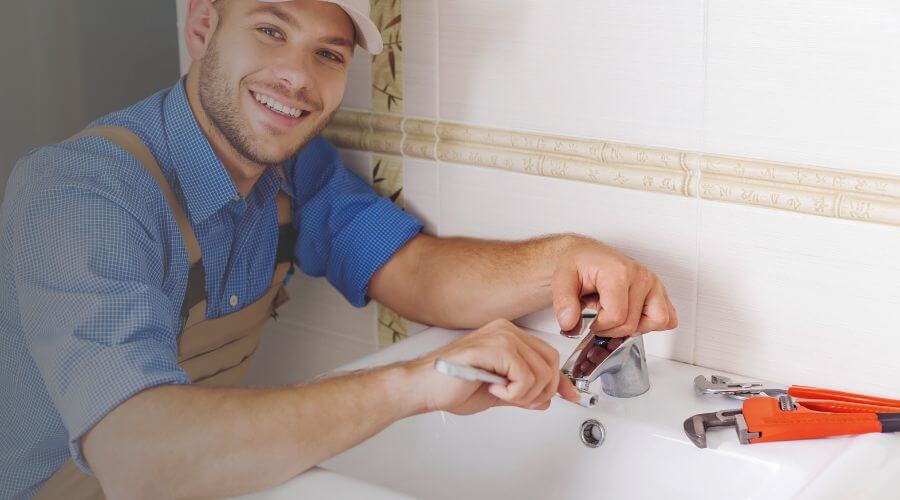 Expert burst pipe repair services in Fenwick, MI